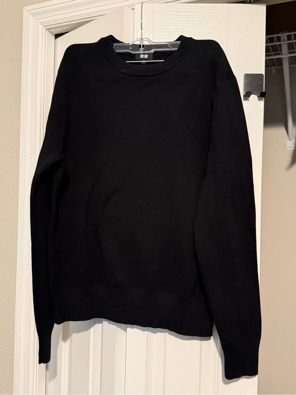 Uniqlo Black Crewneck Sweater - Minimal Knit